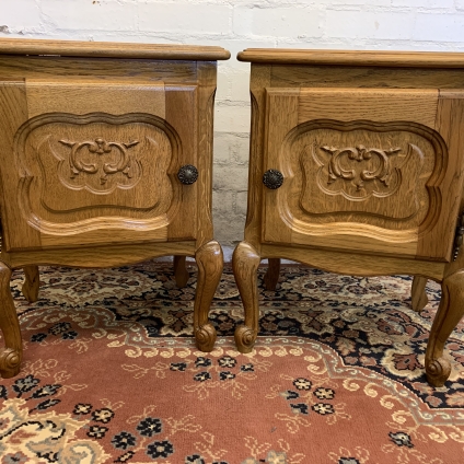Elegant Pair Of French Carved Oak Bedside Cabinets/tables - Now Sold