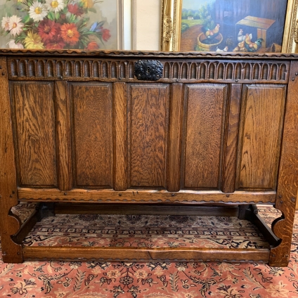 Outstanding Quality Nigel Rupert Griffiths Carved Oak Storage Chest - Now Sold