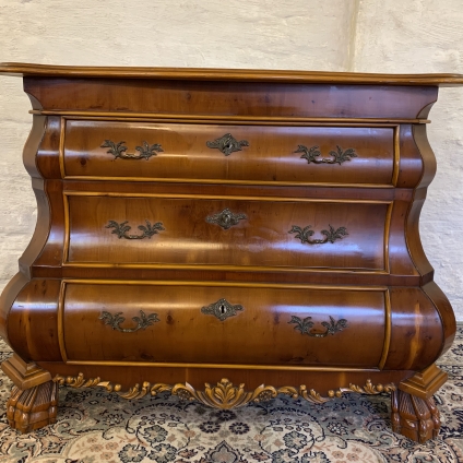 Fantastic Quality Yew Wood Bombe Shaped Chest Of Three Drawers - Now Sold