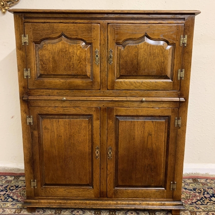 Outstanding Quality Solid Oak Cocktail Cabinet/cupboard - Now Sold