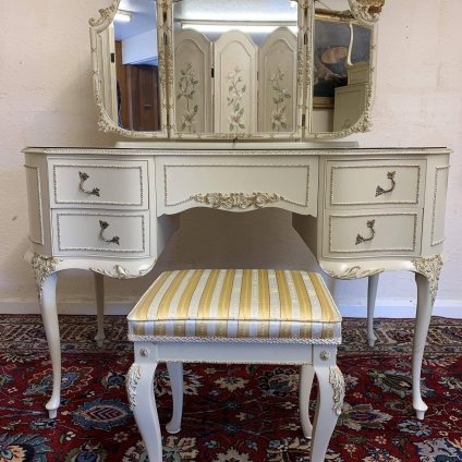Fabulous Louis Xv Style Kidney Shaped Tripple Mirrored Dressing Table & Stool - Now Sold