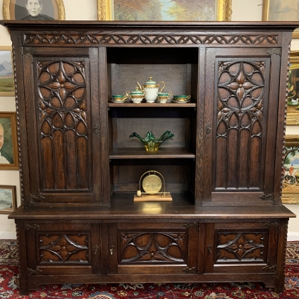 Outstanding Quality Antique Carved Oak Arts And Crafts Gothic Dresser/cupboard - Now Sold