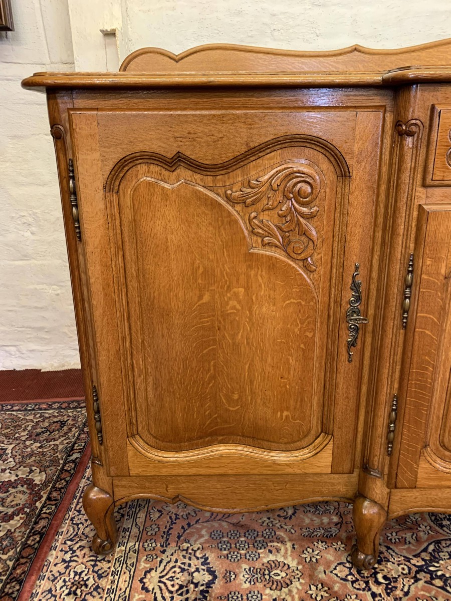 Fantastic French Carved Oak Brakefront Four-door Sideboard/dresser - Now Sold - Image 11