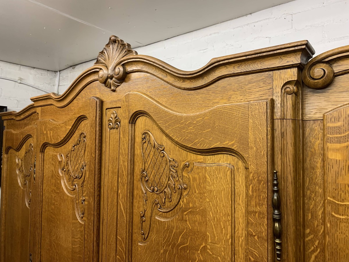 Outsanding Quality French Carved Oak Four-door Brakefront Armoire/wardrobe - Now Sold - Image 13