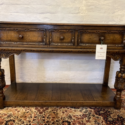 Outstanding Quality Titchmarsh & Goodwin Carved Oak Console/dresser - Now Sold