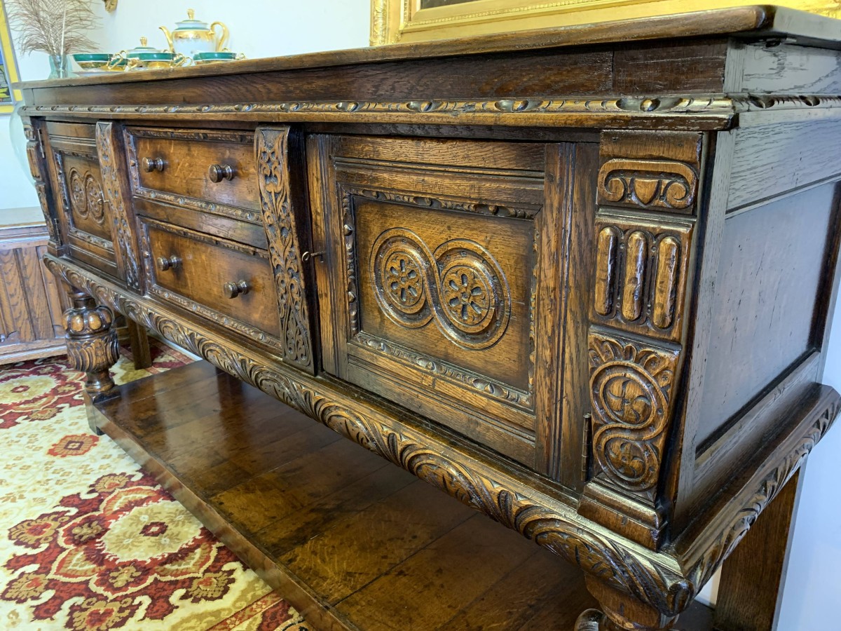 Outstanding Quality Carved Oak Titchmarsh And Goodwin Pot Board Dresser/sideboad - Now Sold - Image 10