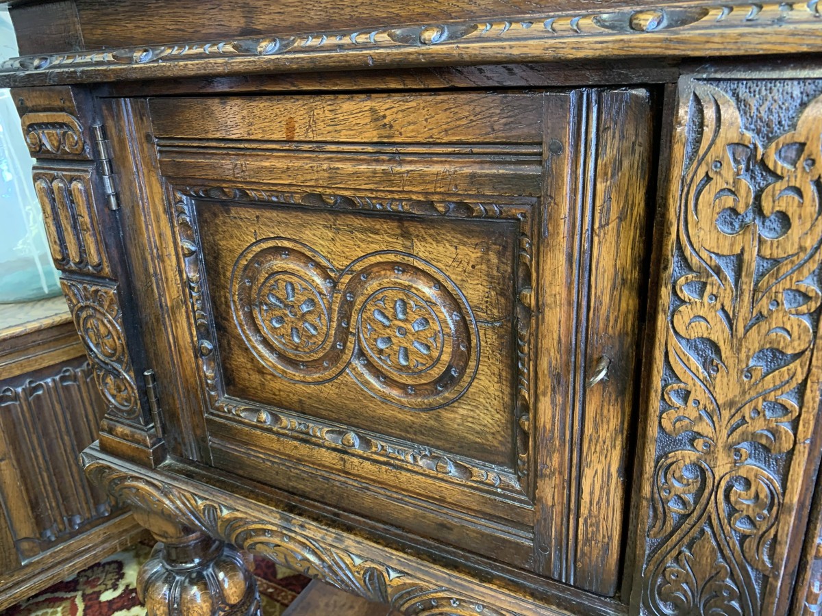 Outstanding Quality Carved Oak Titchmarsh And Goodwin Pot Board Dresser/sideboad - Now Sold - Image 14