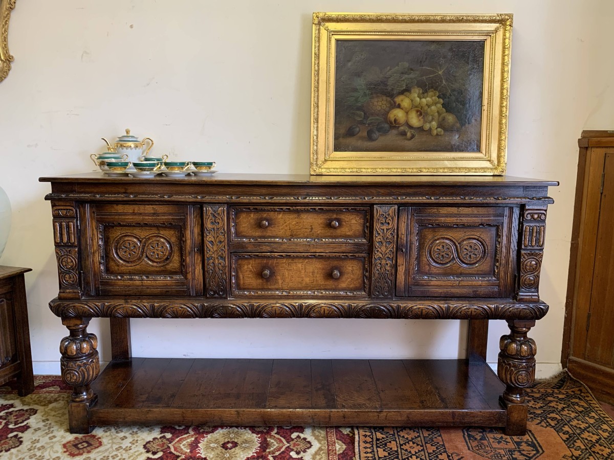 Outstanding Quality Carved Oak Titchmarsh And Goodwin Pot Board Dresser/sideboad - Now Sold - Image 2
