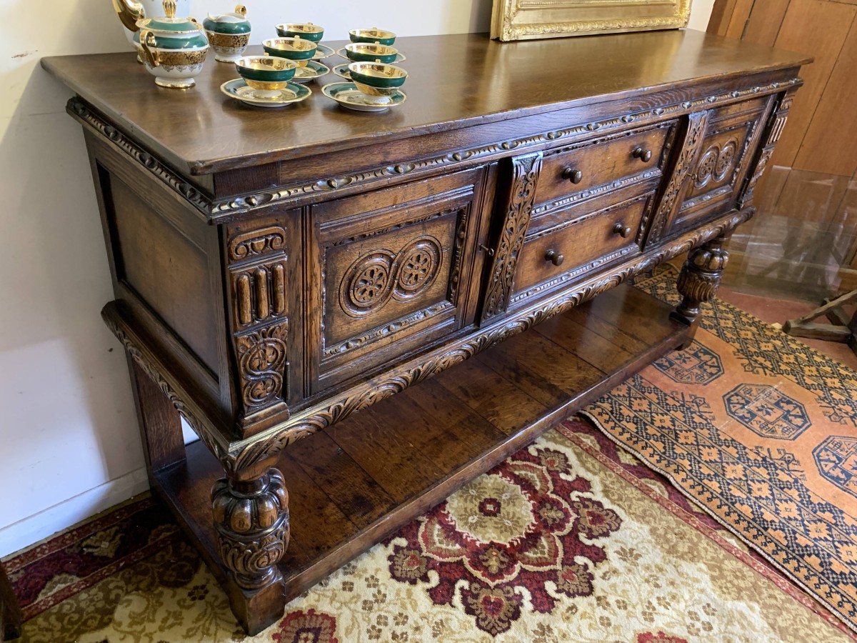 Outstanding Quality Carved Oak Titchmarsh And Goodwin Pot Board Dresser/sideboad - Now Sold - Image 6