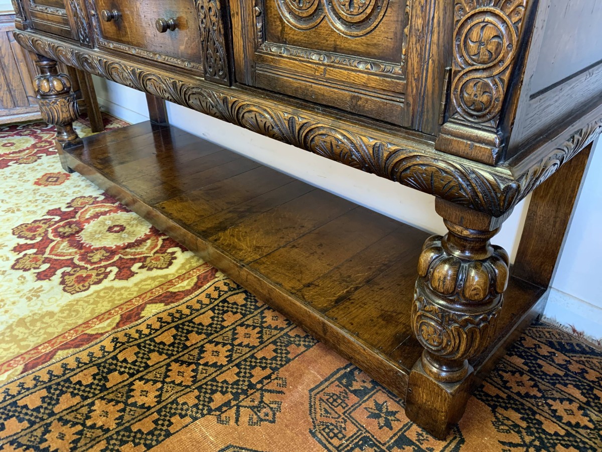 Outstanding Quality Carved Oak Titchmarsh And Goodwin Pot Board Dresser/sideboad - Now Sold - Image 9