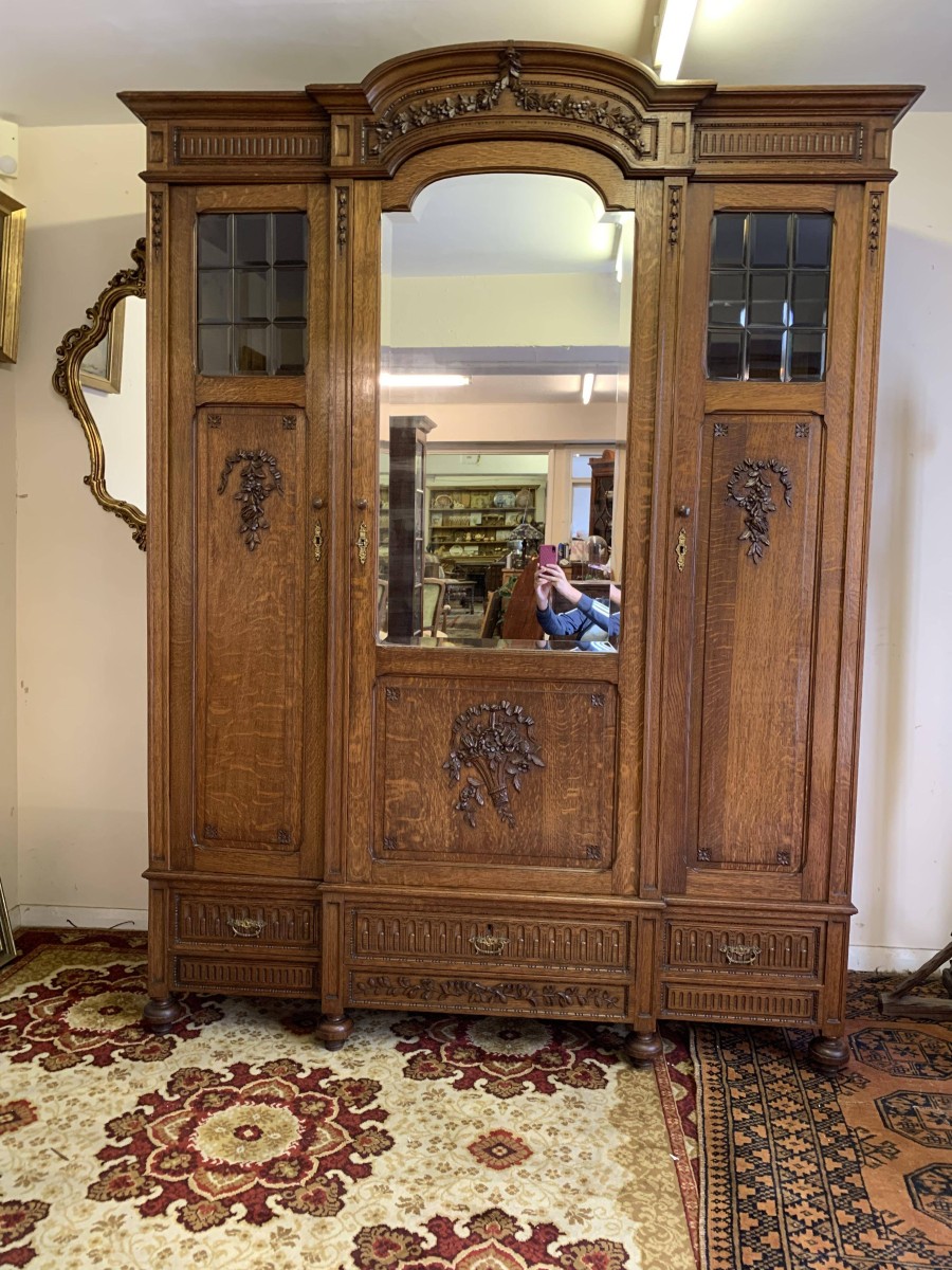 Fabulous Antique French Carved Oak Brakefront Mirror Door Armoire/wardrobe - Now Sold - Image 10