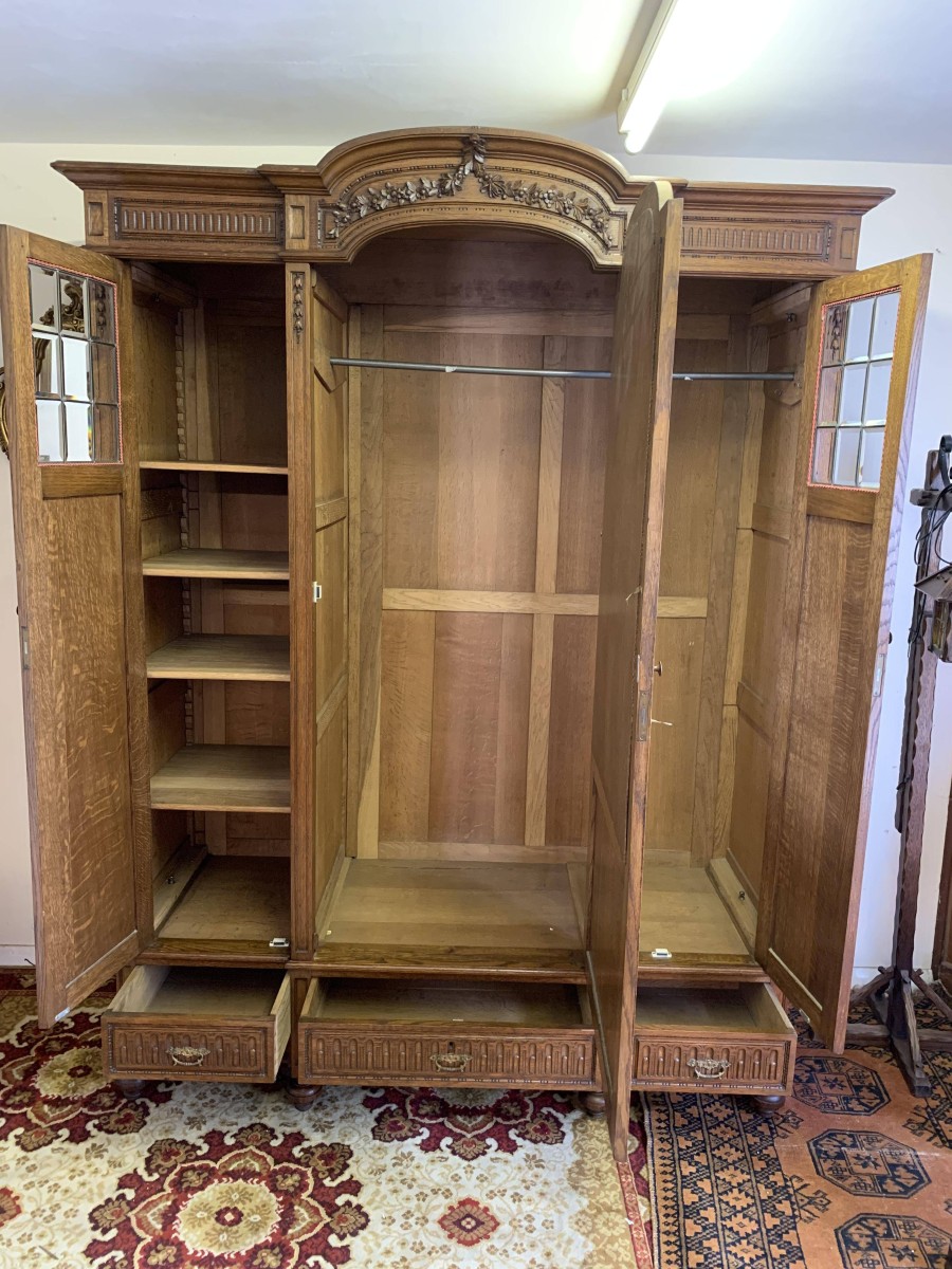 Fabulous Antique French Carved Oak Brakefront Mirror Door Armoire/wardrobe - Now Sold - Image 19