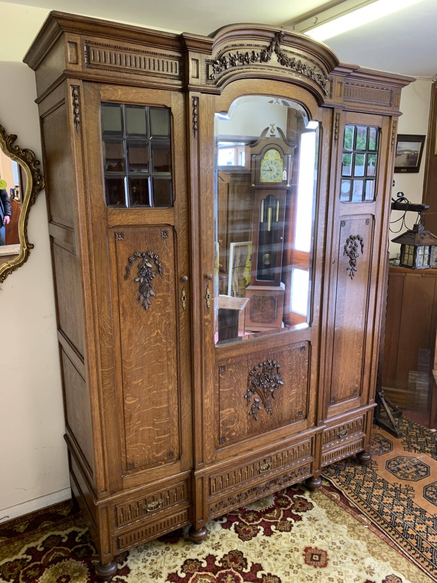 Fabulous Antique French Carved Oak Brakefront Mirror Door Armoire/wardrobe - Now Sold - Image 4