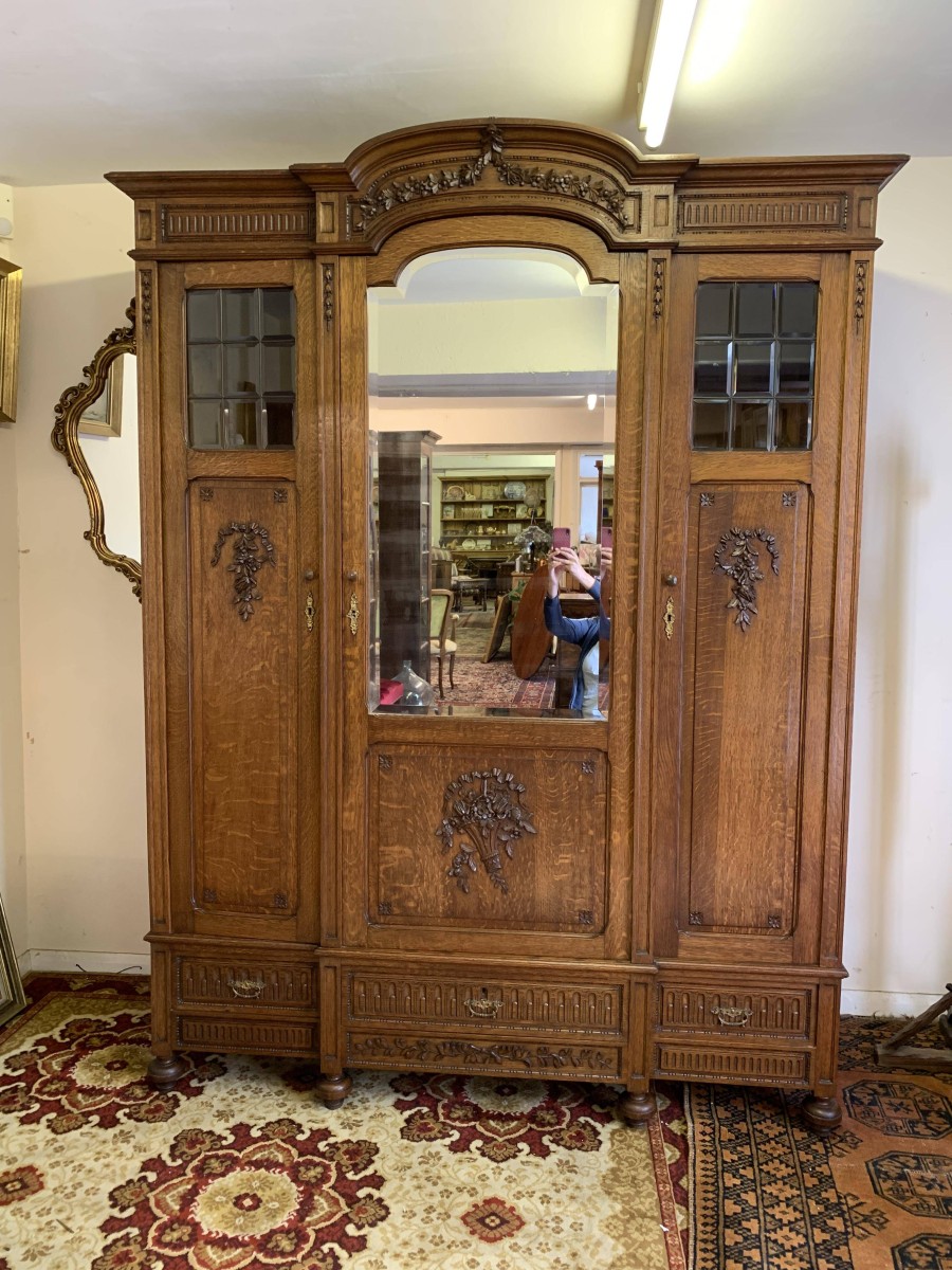 Fabulous Antique French Carved Oak Brakefront Mirror Door Armoire/wardrobe - Now Sold - Image 8