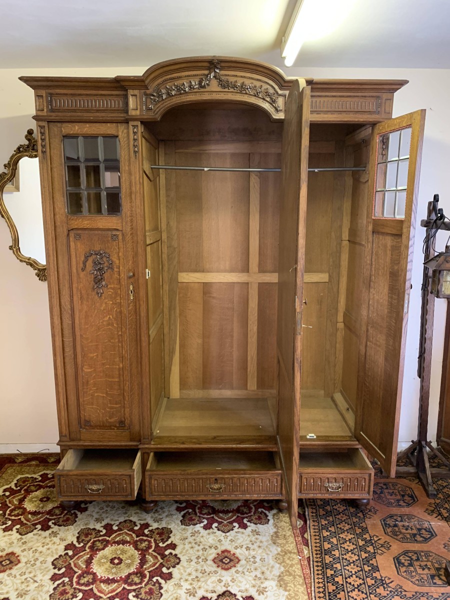 Fabulous Antique French Carved Oak Brakefront Mirror Door Armoire/wardrobe - Now Sold - Image 9