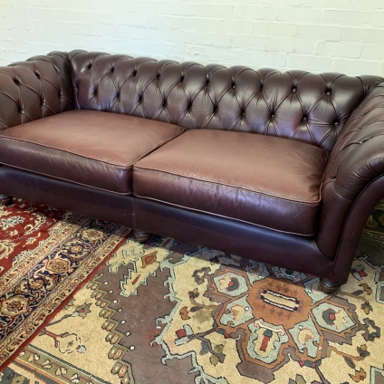 Fabulous Quality Thomas Lloyd Antique Red Leather Chesterfield Sofa - Now Sold