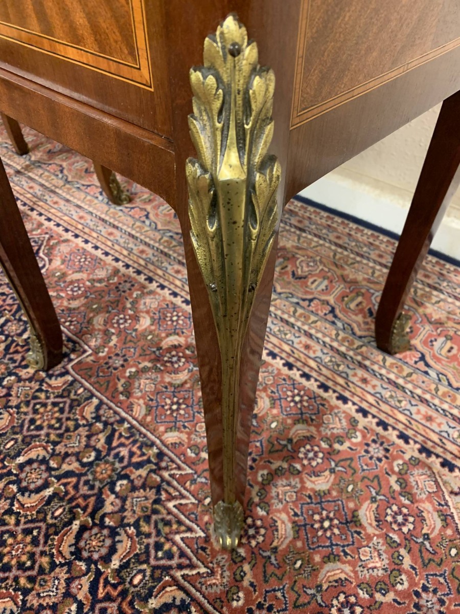 Antique French Louis Xv Inlaid Mahogany & Gilt Marble Top Bedside Cabinets - Now Sold - Image 10