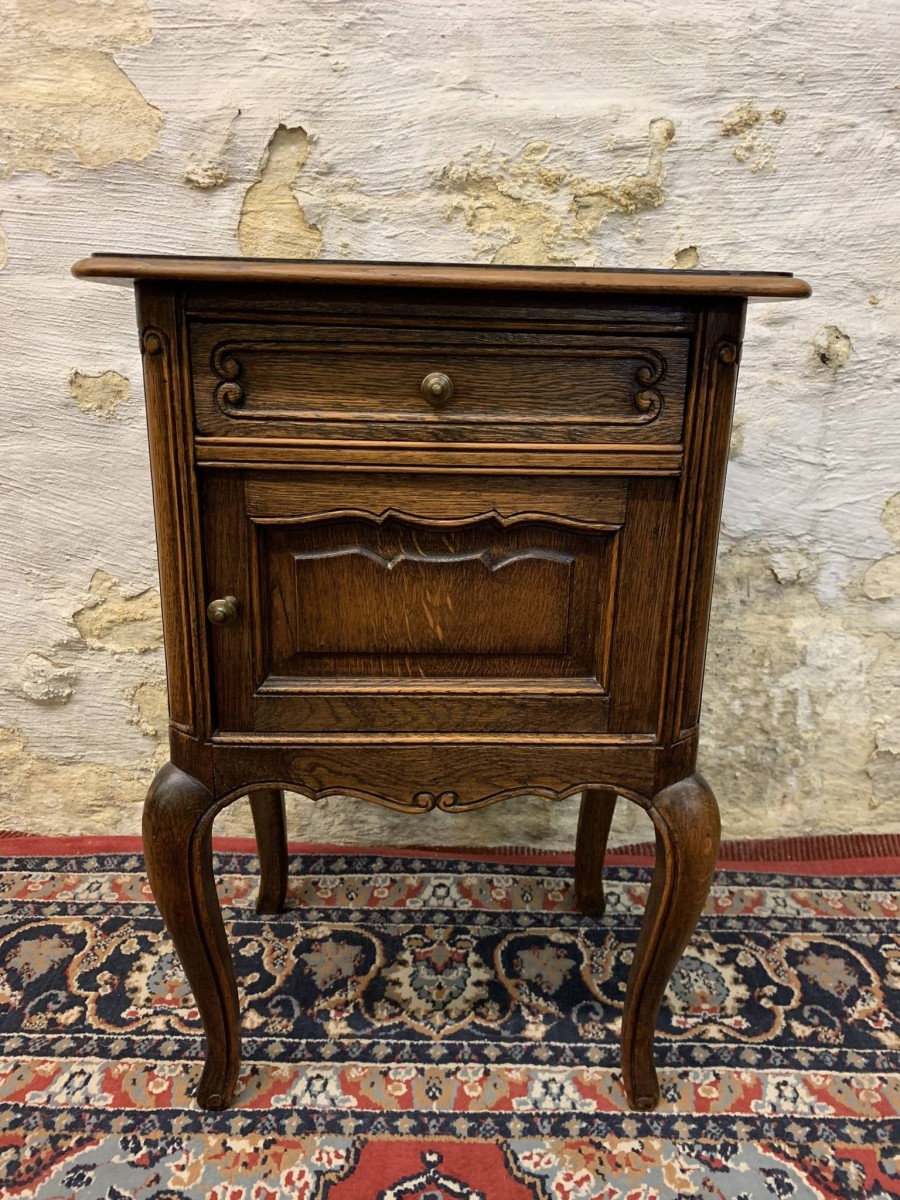 Fabulous Quality French Oak Bedside Cabinet/ Side Cabinet - Now Sold - Image 2
