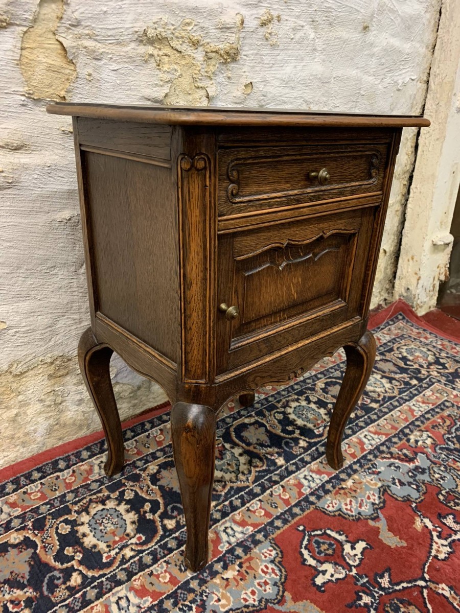 Fabulous Quality French Oak Bedside Cabinet/ Side Cabinet - Now Sold - Image 5