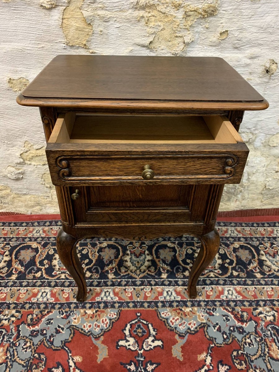 Fabulous Quality French Oak Bedside Cabinet/ Side Cabinet - Now Sold - Image 9