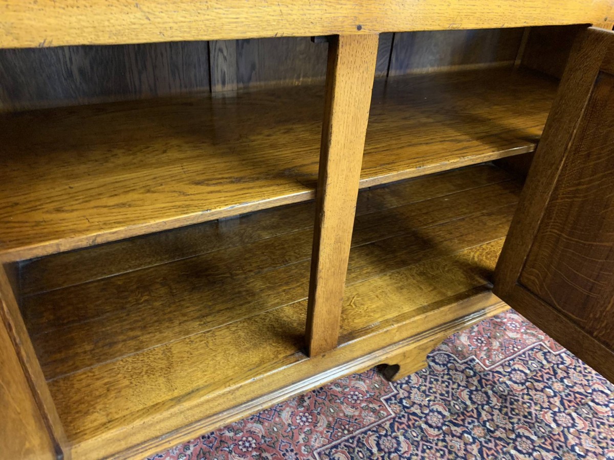 Outstanding Quality Large Oak Dresser Base/sideboard - Now Sold - Image 11