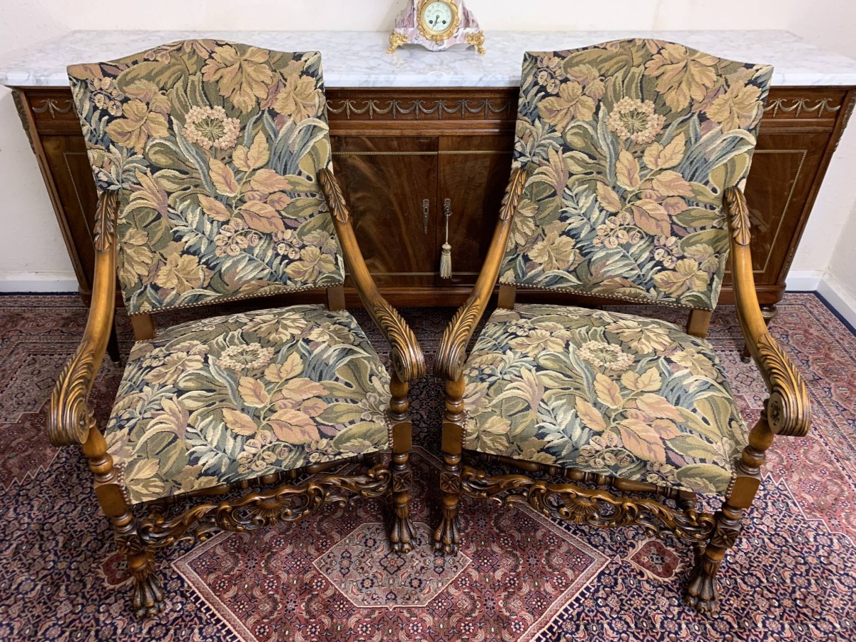 Fabulous Pair Of French Carved Walnut Throne Chairs/armchairs Circa 1930 - Image 2