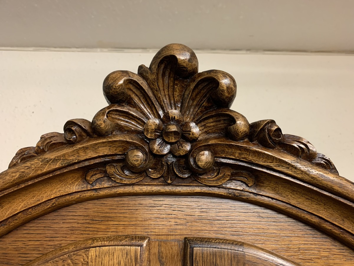 Outstanding Quality French Carve Oak Glazed Dresser/cabinet/cupboard Circa 1930 - Now Sold - Image 6