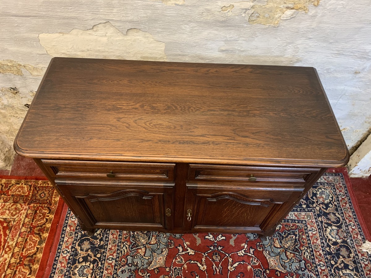 Outstanding Quality French Oak Two-door Cabinet/cupboard - Image 4