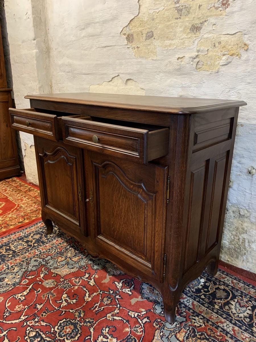 Outstanding Quality French Oak Two-door Cabinet/cupboard - Image 6