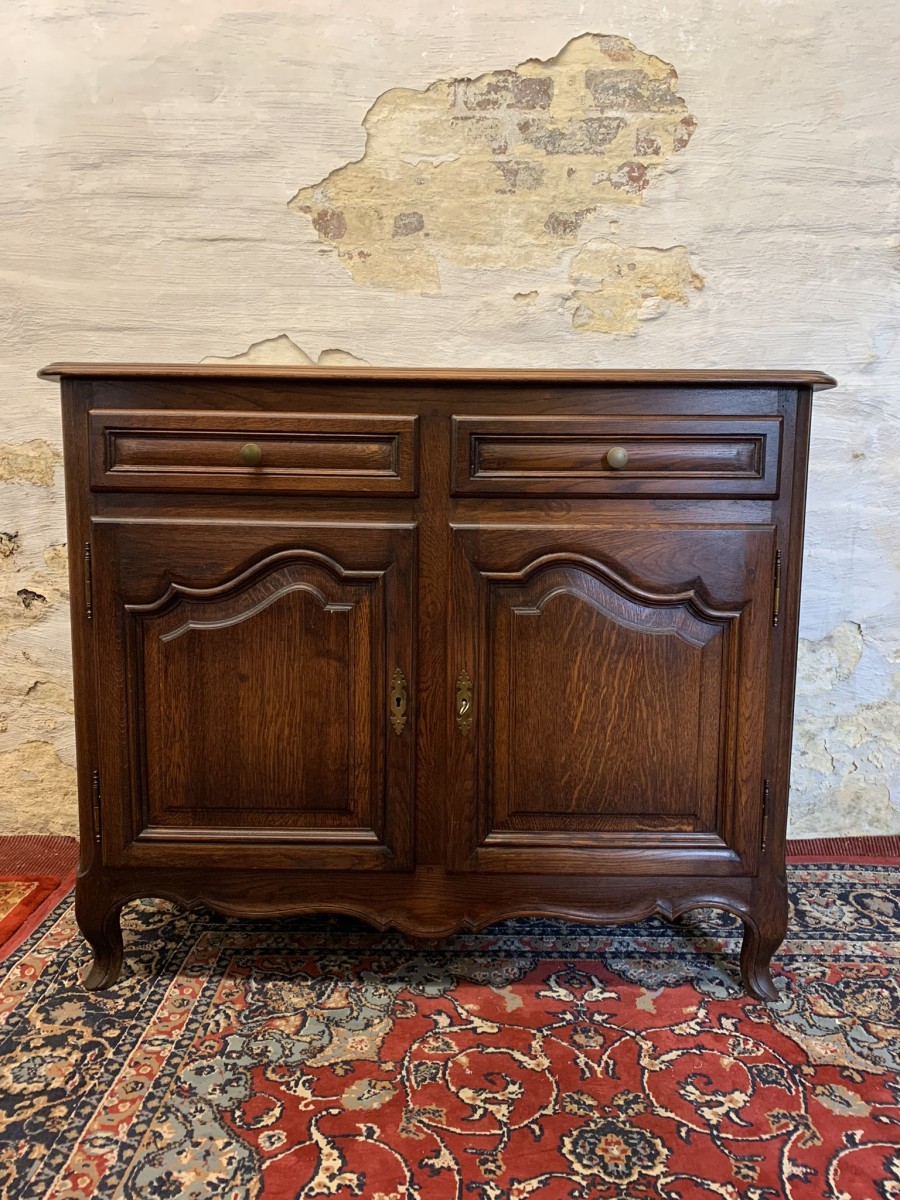 Outstanding Quality French Oak Two-door Cabinet/cupboard - Image 9