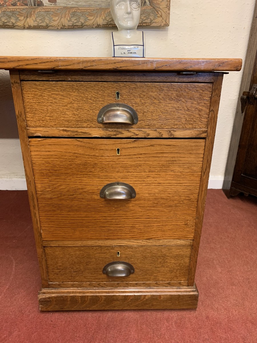 Outstanding Quality Antique Oak Leather Topped Industrial Pedestal Desk - Image 11