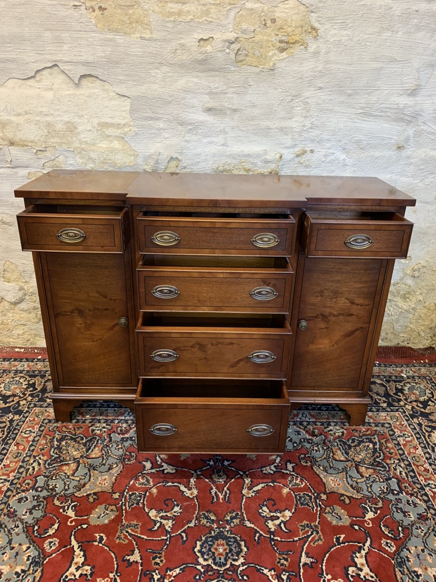 Fantastic Quality Mahogany Bevan Funnell Small Sideboard - Now Sold - Image 12