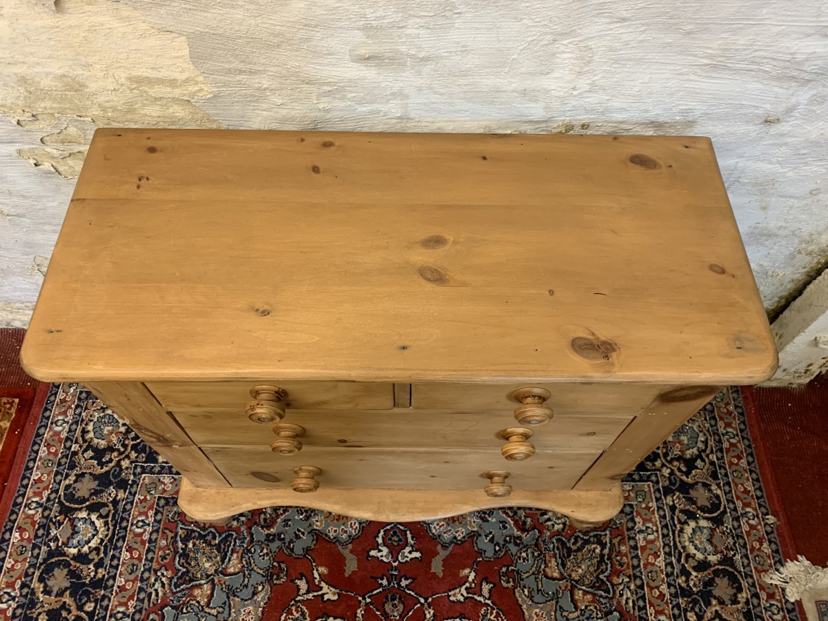 Fabulous Antique French Pine Chest Of Four Drawers Circa 1900 - Image 11