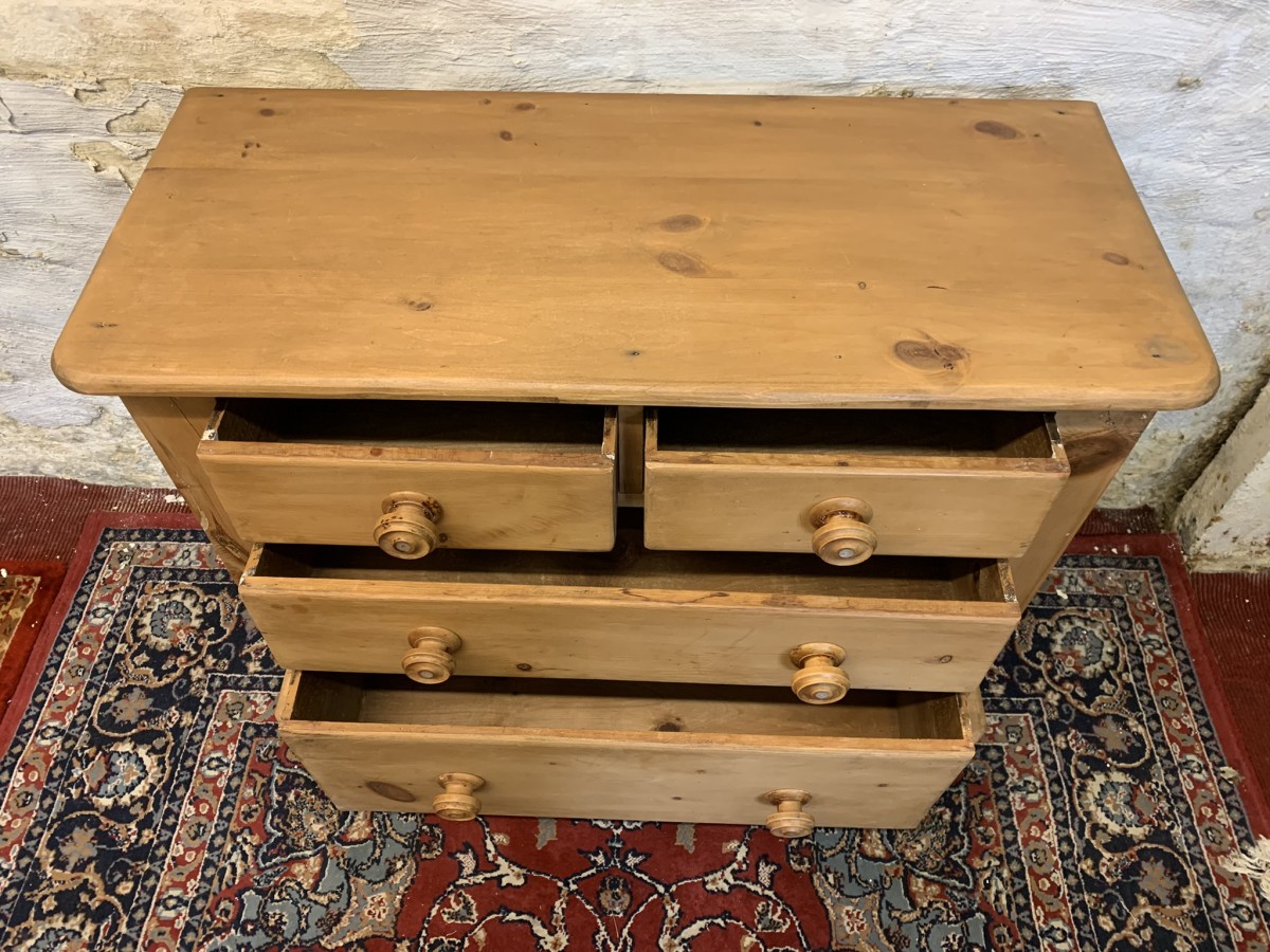 Fabulous Antique French Pine Chest Of Four Drawers Circa 1900 - Image 6