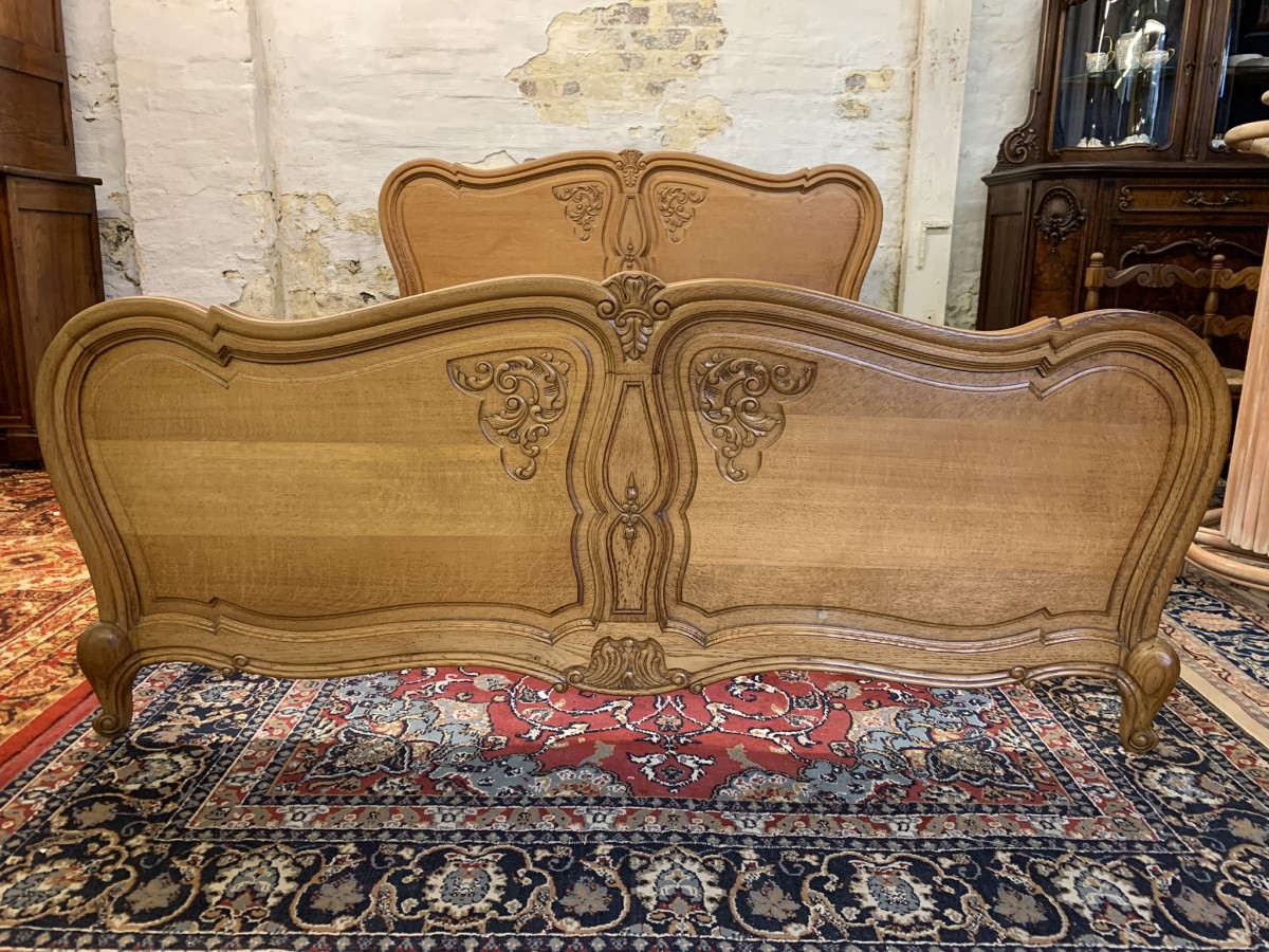 Fantastic Quality French Carved Oak King Size Bed - Now Sold - Image 2