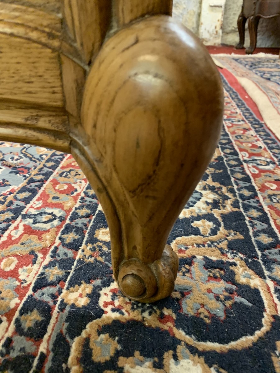 Fantastic Quality French Carved Oak King Size Bed - Now Sold - Image 5