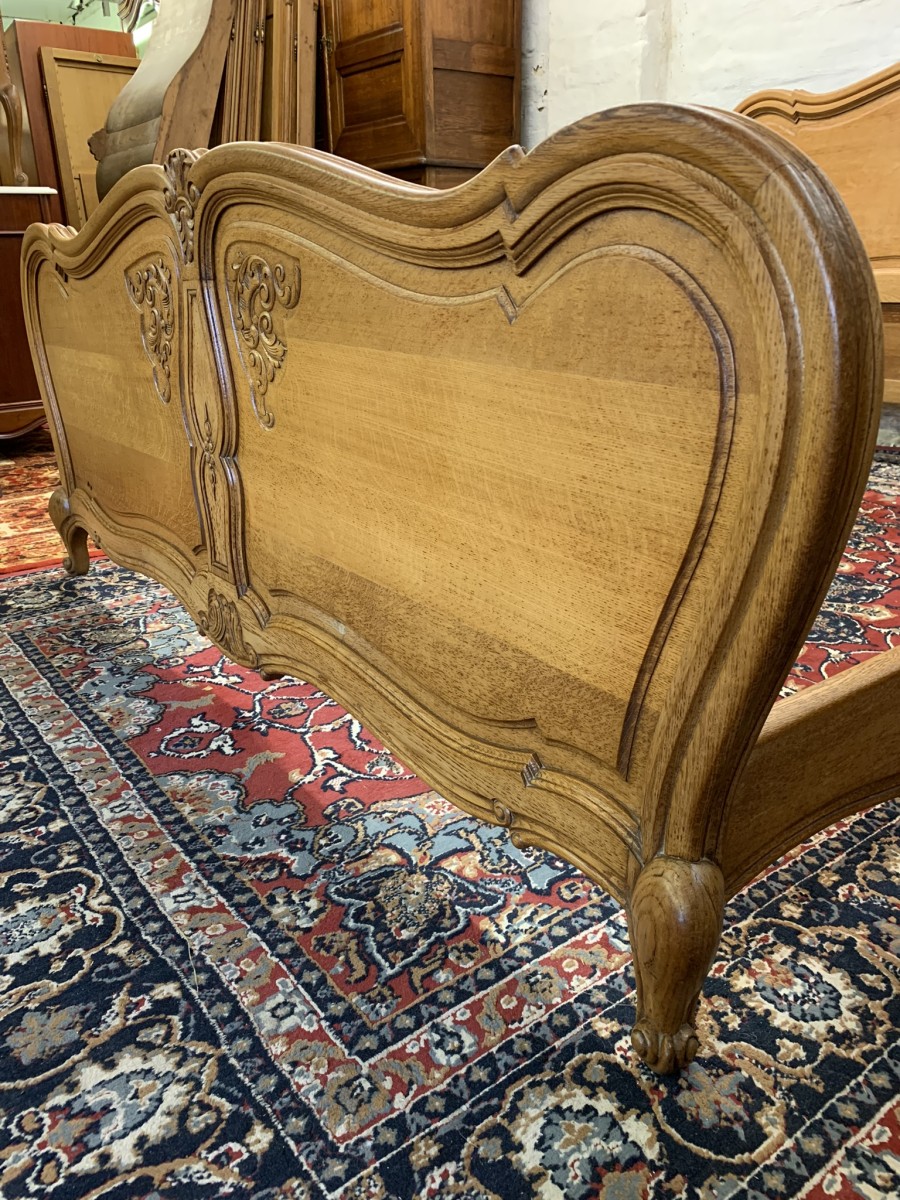 Fantastic Quality French Carved Oak King Size Bed - Now Sold - Image 6