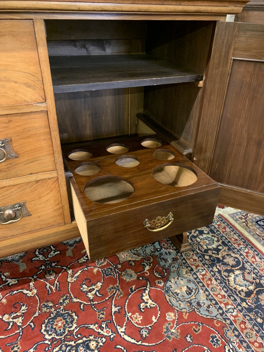 Stunning Walnut Arts And Crafts Mirrored Back Sideboard/dresser - Image 18