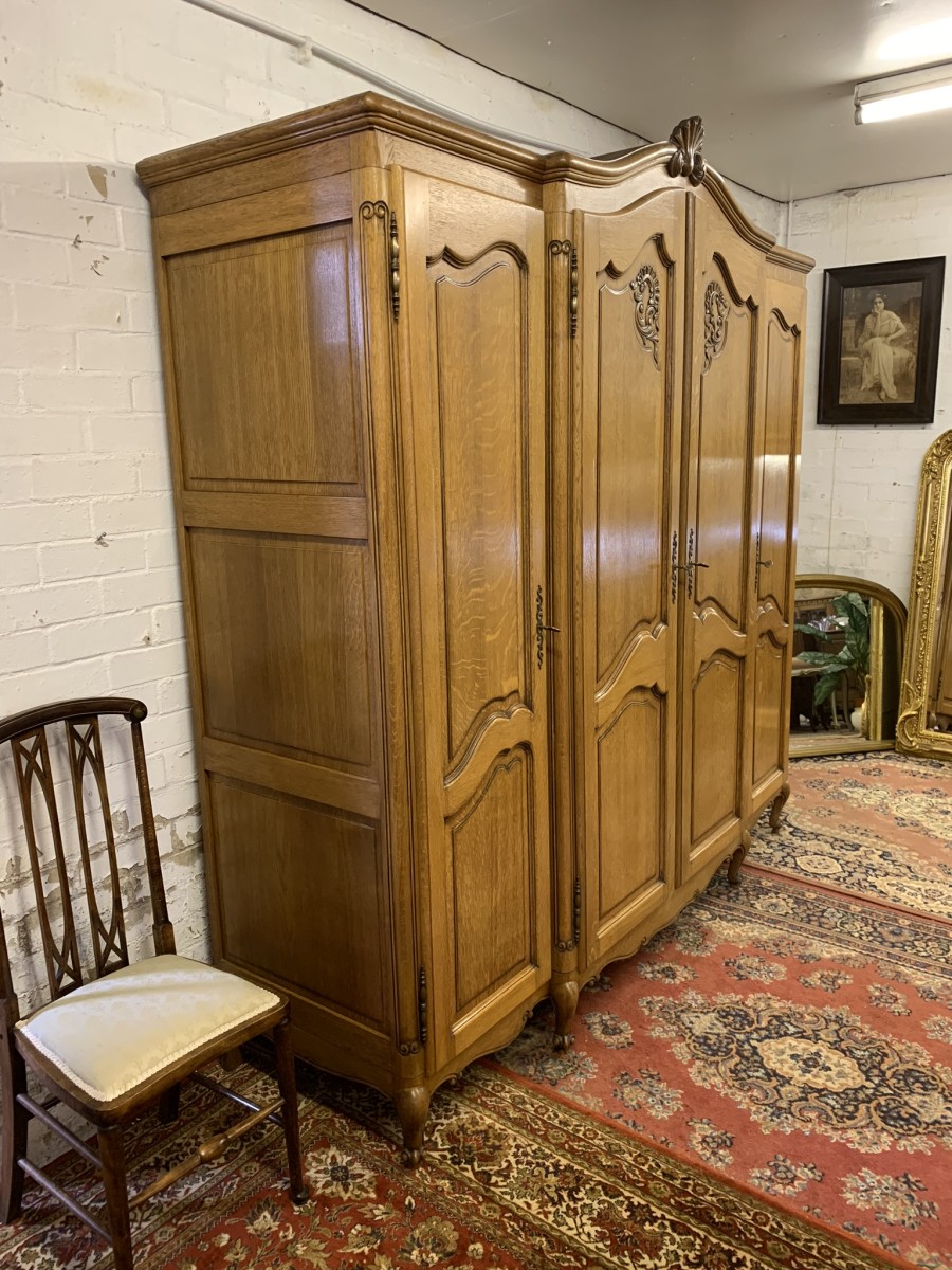 Fantastic French Carved Oak Four-door Breakfront Armoire/wardrobe - Image 3