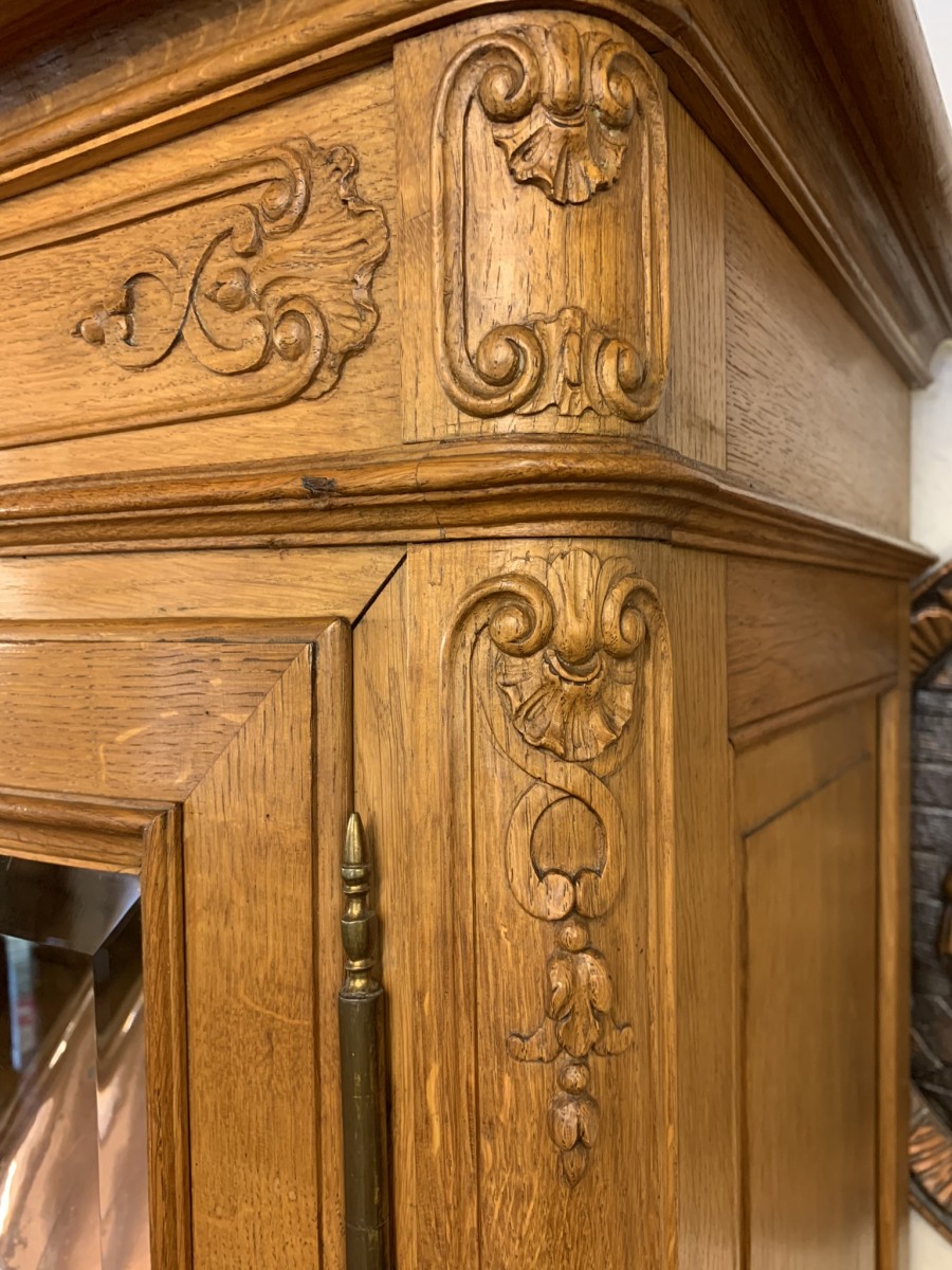 Fabulous Quality French Carved Oak Glazed Cabinet/cupboard Circa 1930 - Image 6