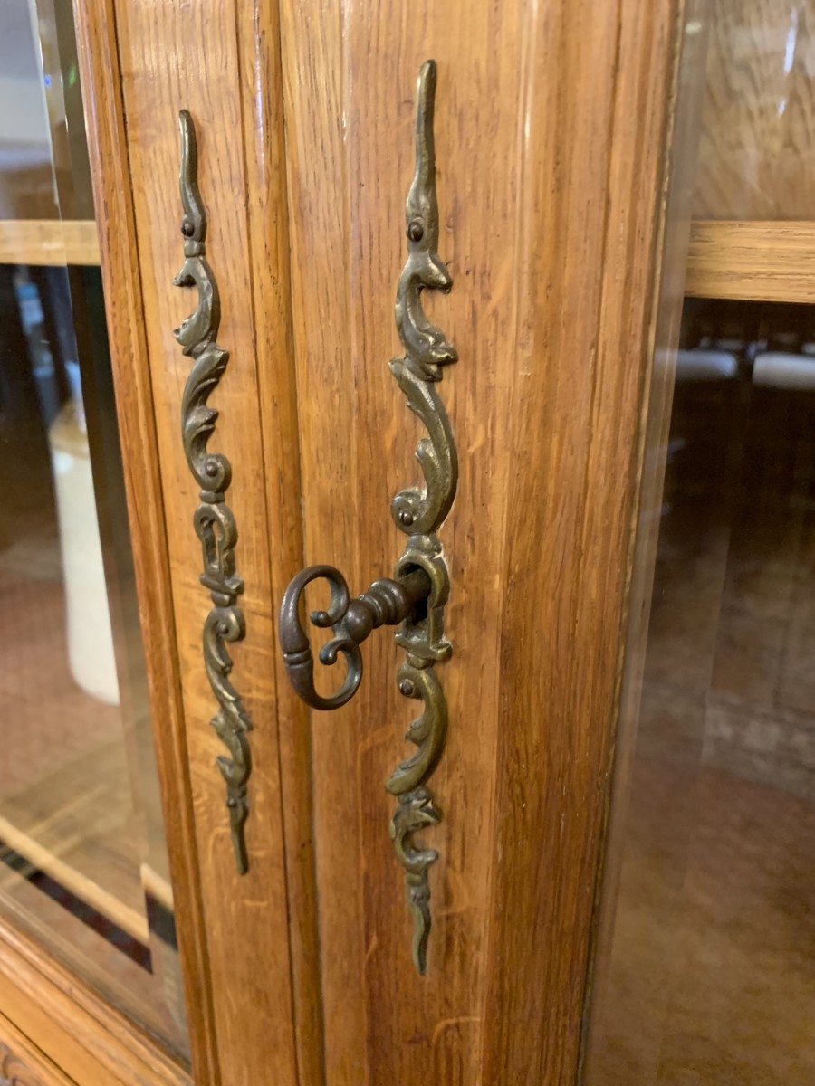 Fabulous Quality French Carved Oak Glazed Cabinet/cupboard Circa 1930 - Image 7