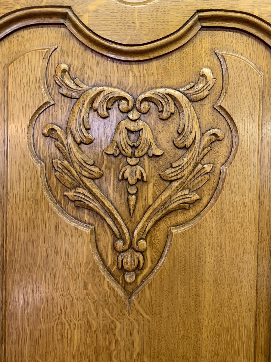 Outstanding Quality French Carved Oak Five Door Breakfront Armoire/wardrobe - Image 6