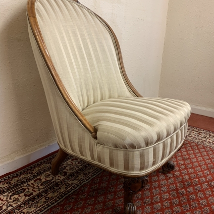 Fabulous Quality Victorian Carved Walnut Accent Chair Circa 1880