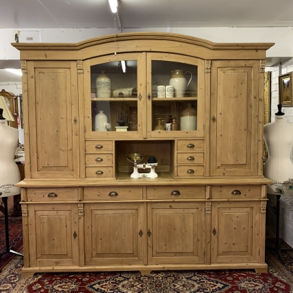 Stunning Large Antique Pine Dome Top Housekeepers Cupboard/dresser Cica 1930