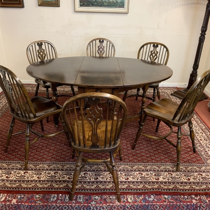 Quality Oak Gate Leg Table With Six Matching Crinoline Stretcher Chairs
