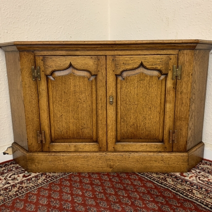 Outstanding Quality Oak Tv Corner Cabinet