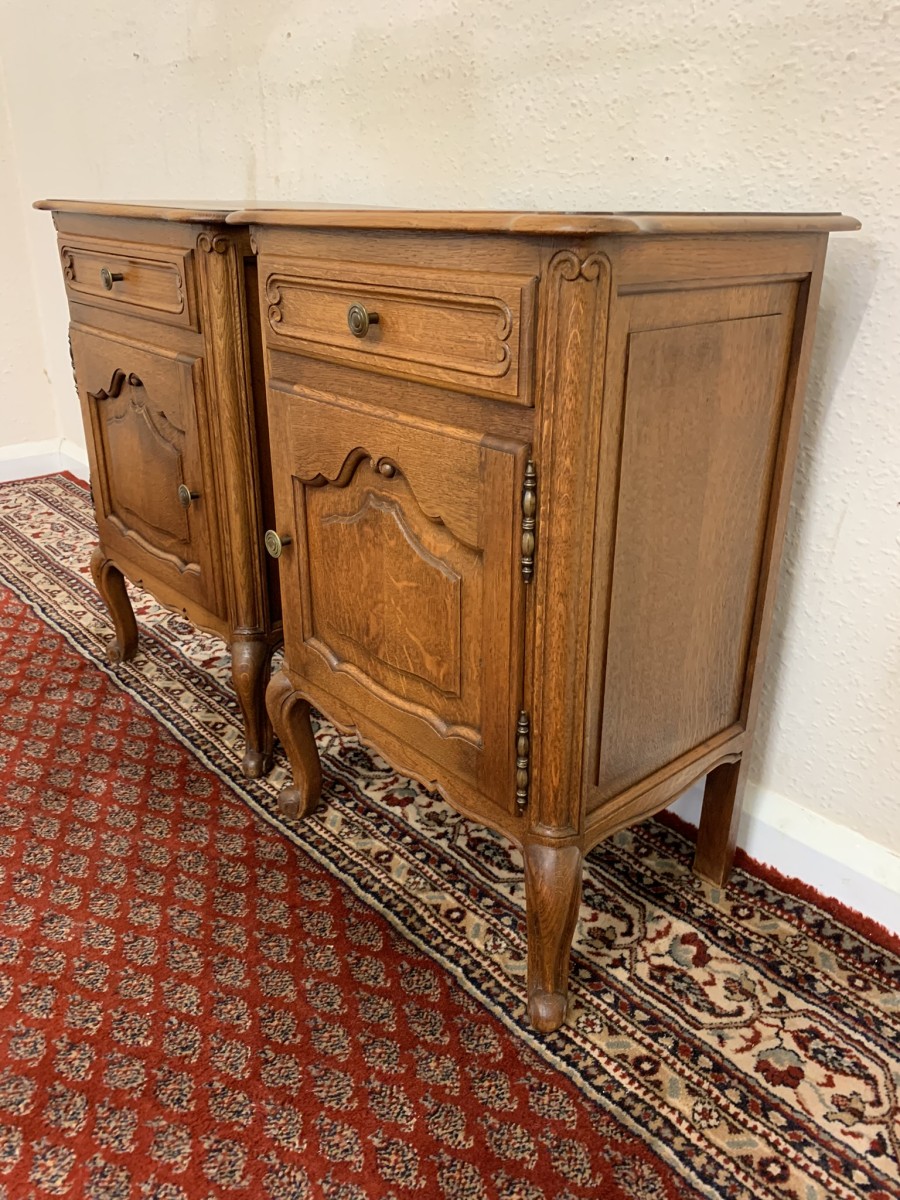 Fantastic Pair Of French Oak Bedside Cabinets - Image 2