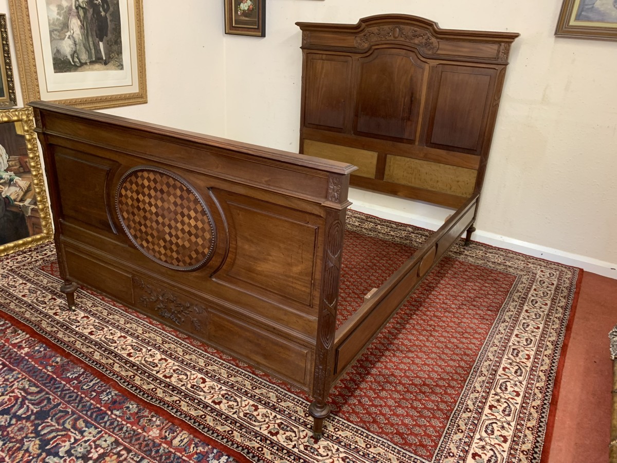 Outstanding Quality French Antique Carved Walnut Double Bed Circa 1900 - Image 6