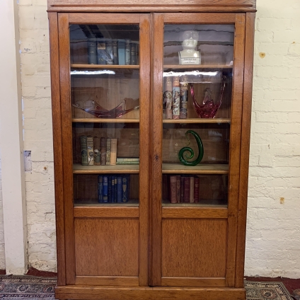 Fantastic Quality French Oak Glazed Bookcase/linen Cabinet Circa 1900