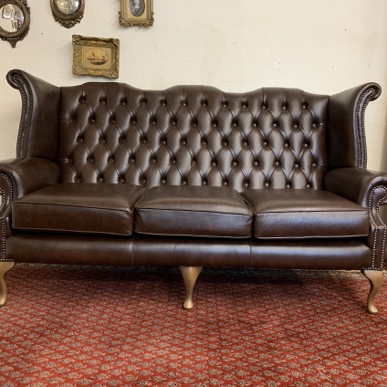 Fantastic Quality Antique Brown Leather Wingback Chesterfield Settee